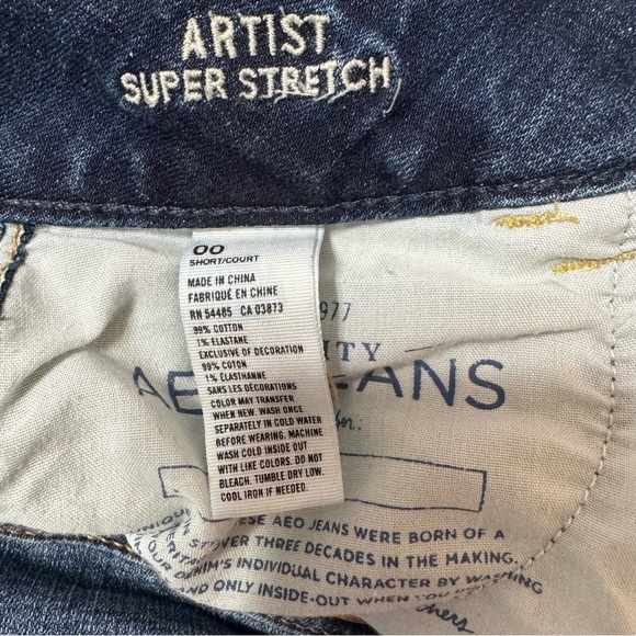 American Eagle Outfitters Artist Super Stretch Dark Blue Flare Jeans Size 00 - Picture 7 of 10
